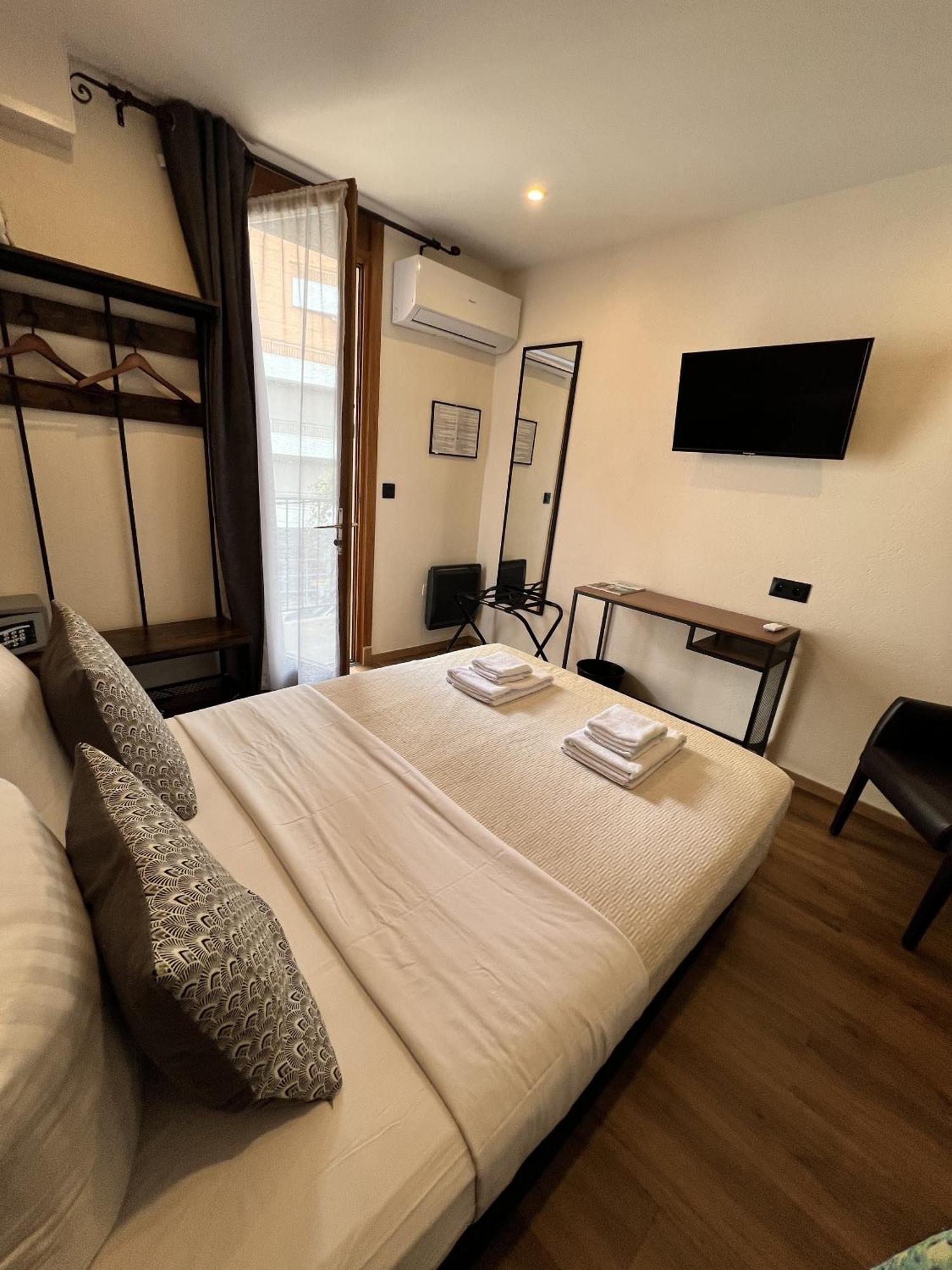 Hotel Au Bec Fin 2*