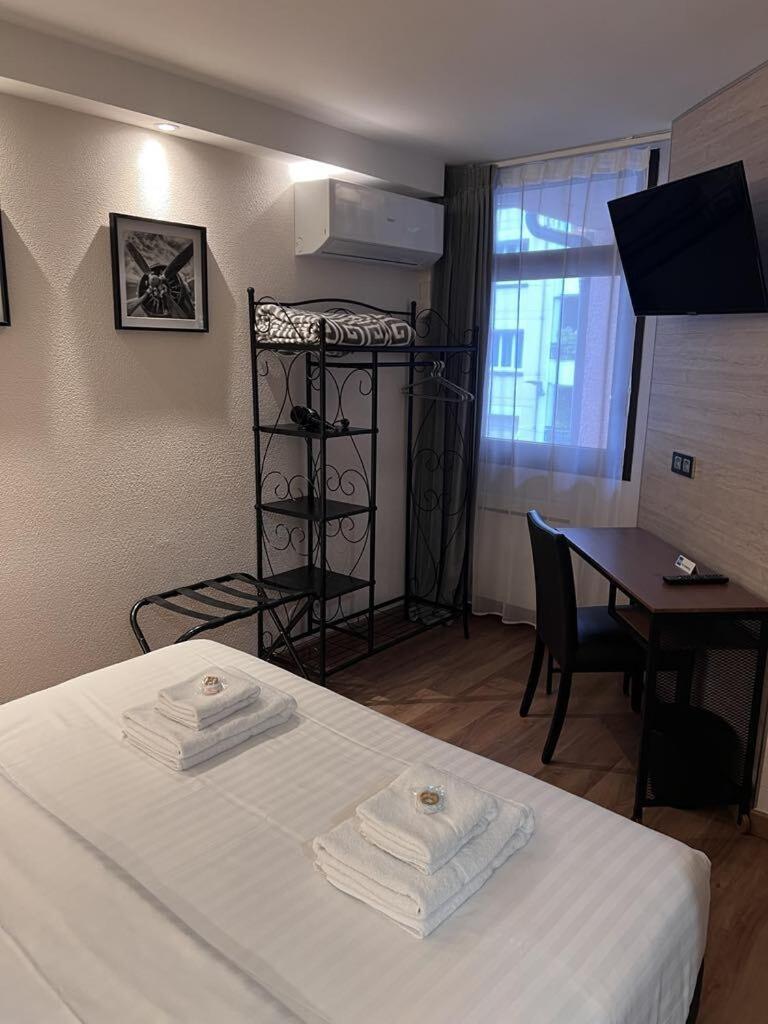 Hotel Au Bec Fin 2*